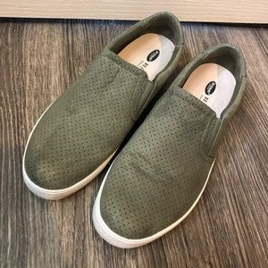 Dr. Scholl’s Madison Slip-On Sneakers